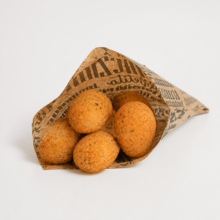 Mozzarella Sticks (4)