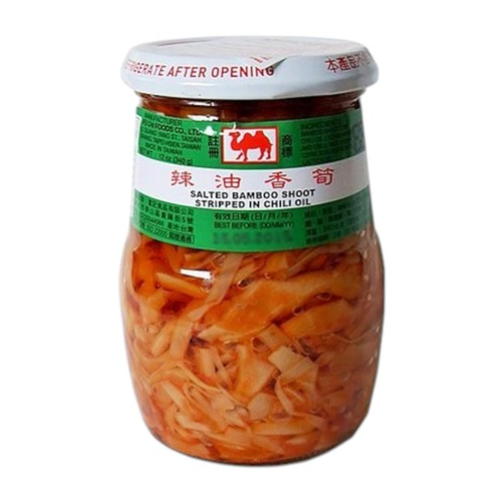 Camel Bamboo Shoot Strips in Chili oil 340g