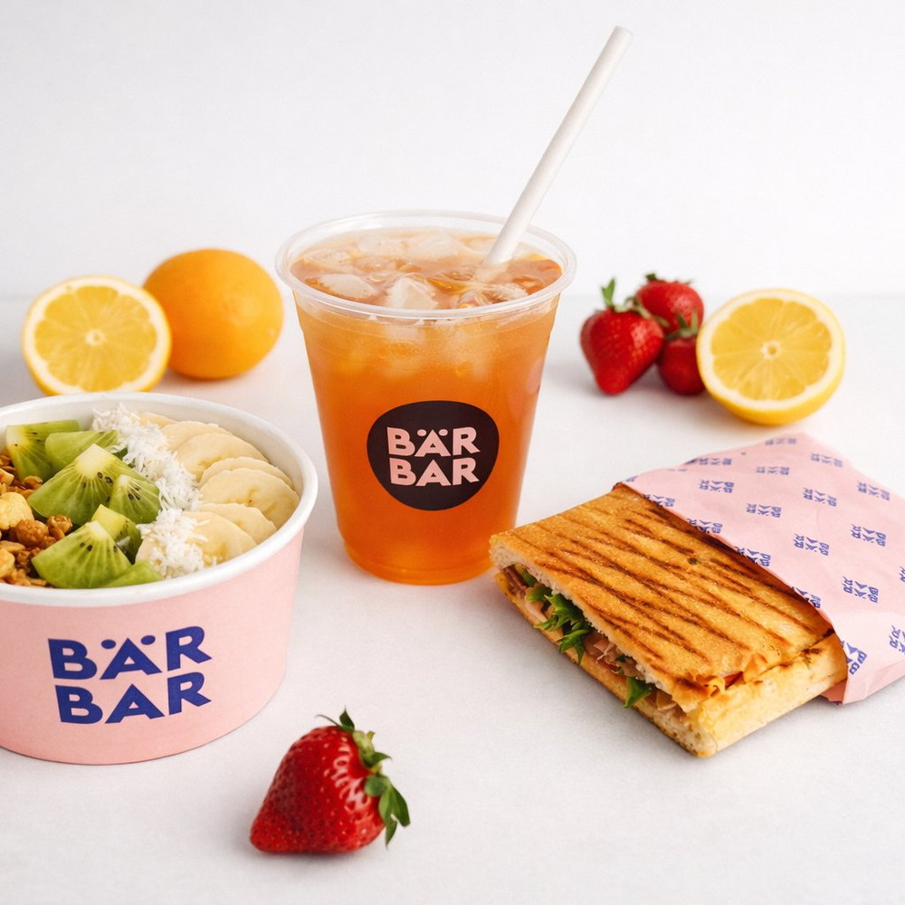 Lemonade Lunch combo: Bär Bowl + Sandwich + Lemonade